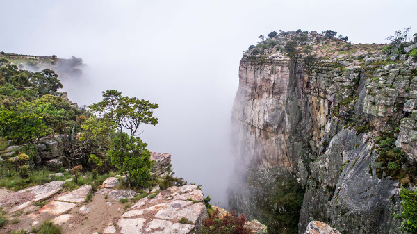 Angola é um país onde há belas paisagens.