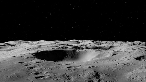 Superfície da Lua com cratera em primeiro plano