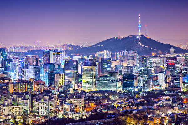 Paisagem urbana em Seul, a capital e a cidade mais populosa da Coreia do Sul.