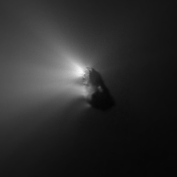Imagem do cometa Halley feita pela sonda Giotto, da ESA, durante a sua passagem próximo da Terra em 1986. [1]