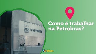 Escrito"Como é trabalhar na Petrobras?" ao lado da imagem da recepção de um dos prédios da Petrobras em fundo verde.