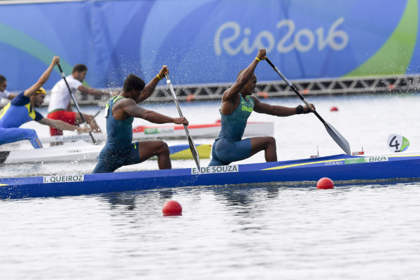 Dupla brasileira de canoagem nas Olimpíadas do Rio de 2016.