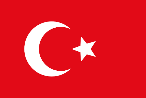 Bandeira do Império Otomano, semelhante à bandeira da atual Turquia.