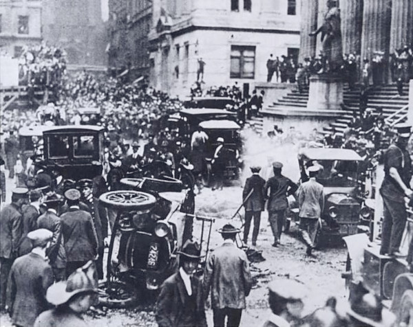 Atentado terrorista na Wall Street em 1920, praticado pela extrema-esquerda.