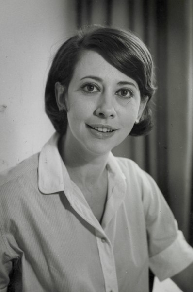 Foto em preto e branco de Fernanda Montenegro de 1967