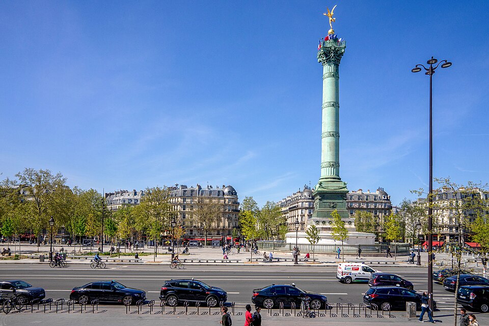Parte da Praça da Bastilha em Paris, onde aconteceu a Tomada da Bastilha (ou Queda da Bastilha).
