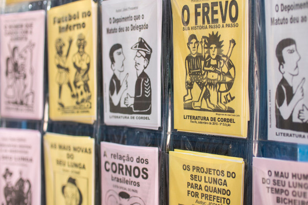 Literatura de cordel, elemento da cultura brasileira.