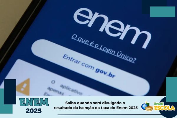Estudante branco sorrindo, texto Enem 2025 Isenção da taxa de inscrição, fundo azul
