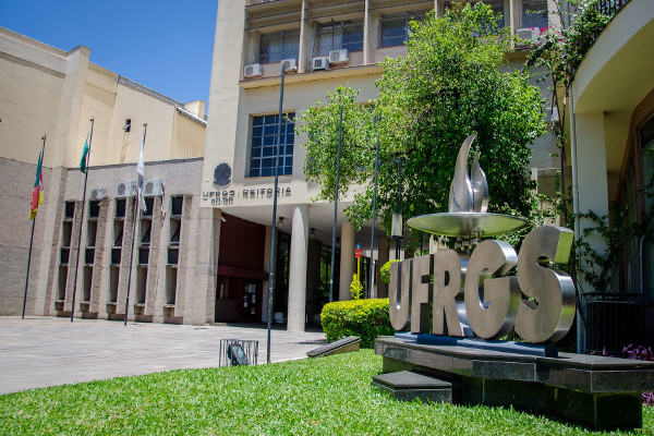 Universidade Federal do Rio Grande do Sul (UFRGS)