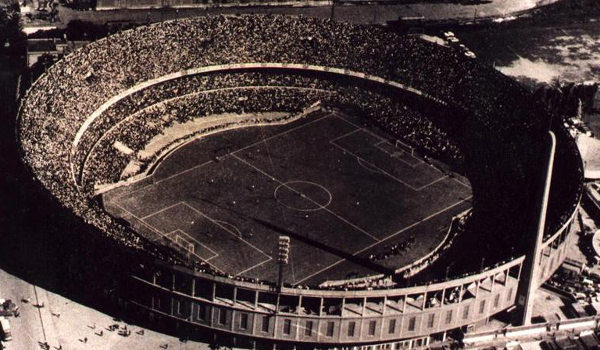 Estádio Presidente Perón, sede da final da primeira Copa América.