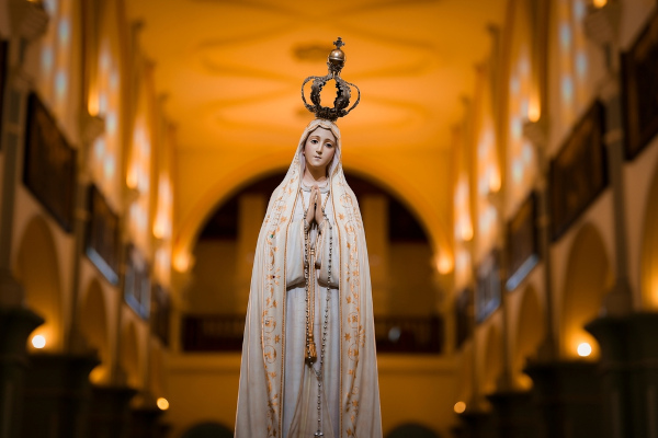 Imagem de Nossa Senhora de Fátima.