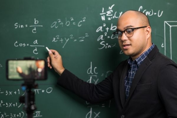 Cursos são perfeitos para quem gosta e tem facilidade em Matemática